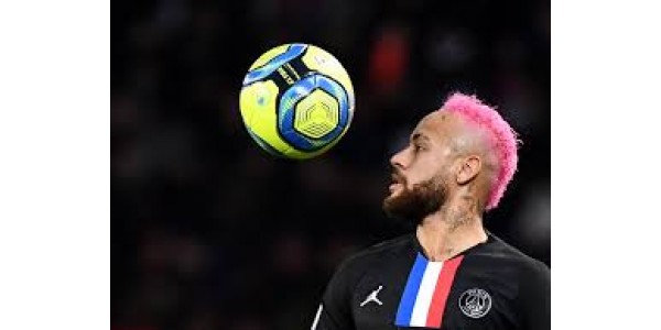 Neymar se prépare à terminer le renouvellement de son contrat avec le Paris Saint-Germain
